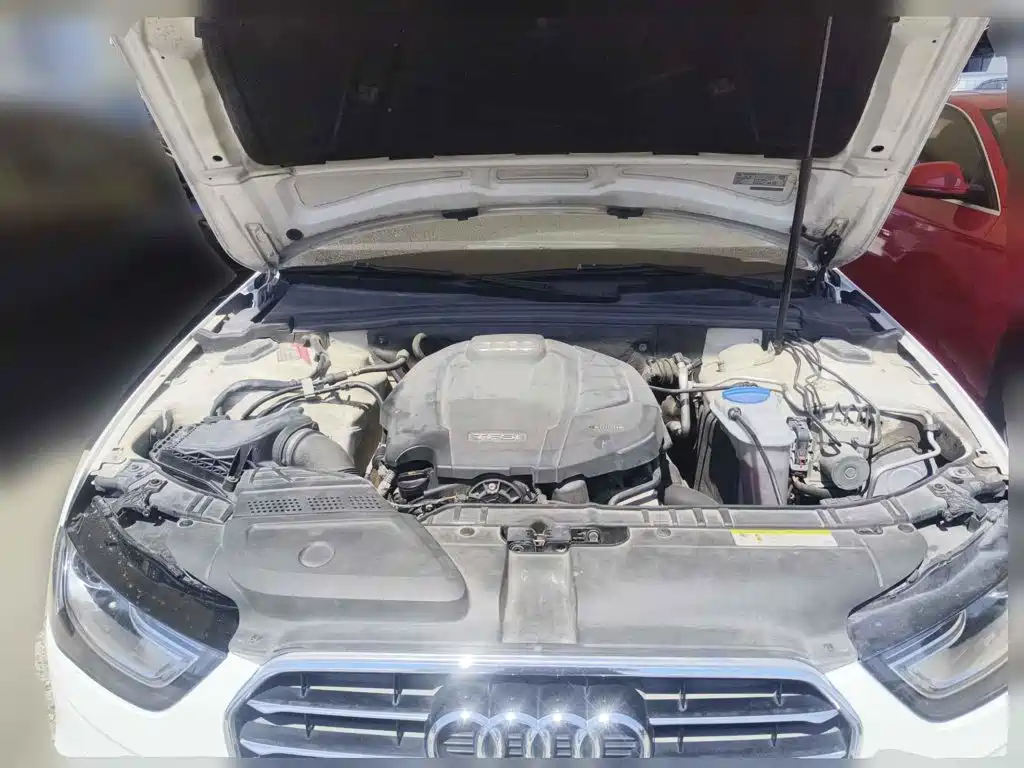 Фото 3 - Audi A4L