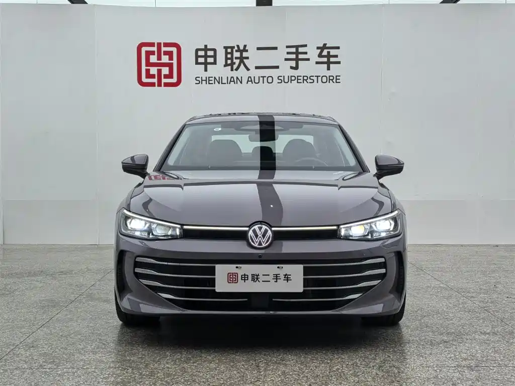 Volkswagen Passat 2025 Pro 380TSI Dragon Prestige Edition фото 5