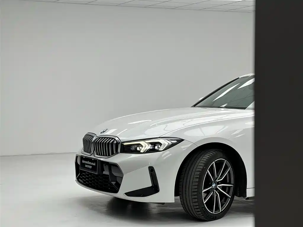 BMW 3 Series 2023 320Li M Sport Package фото 4