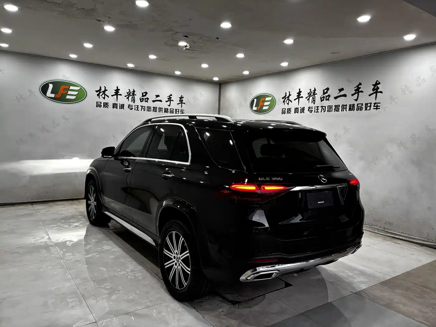 Mercedes-Benz GLE 2025 GLE 350 4MATIC Fashion фото 7