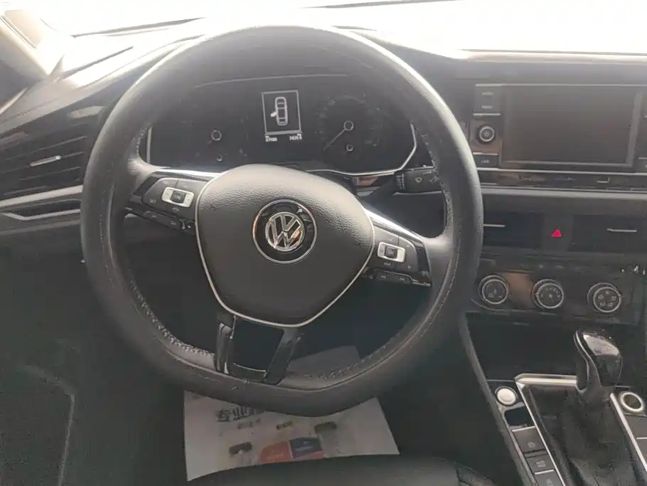 Photo 15 - Volkswagen Sagitar