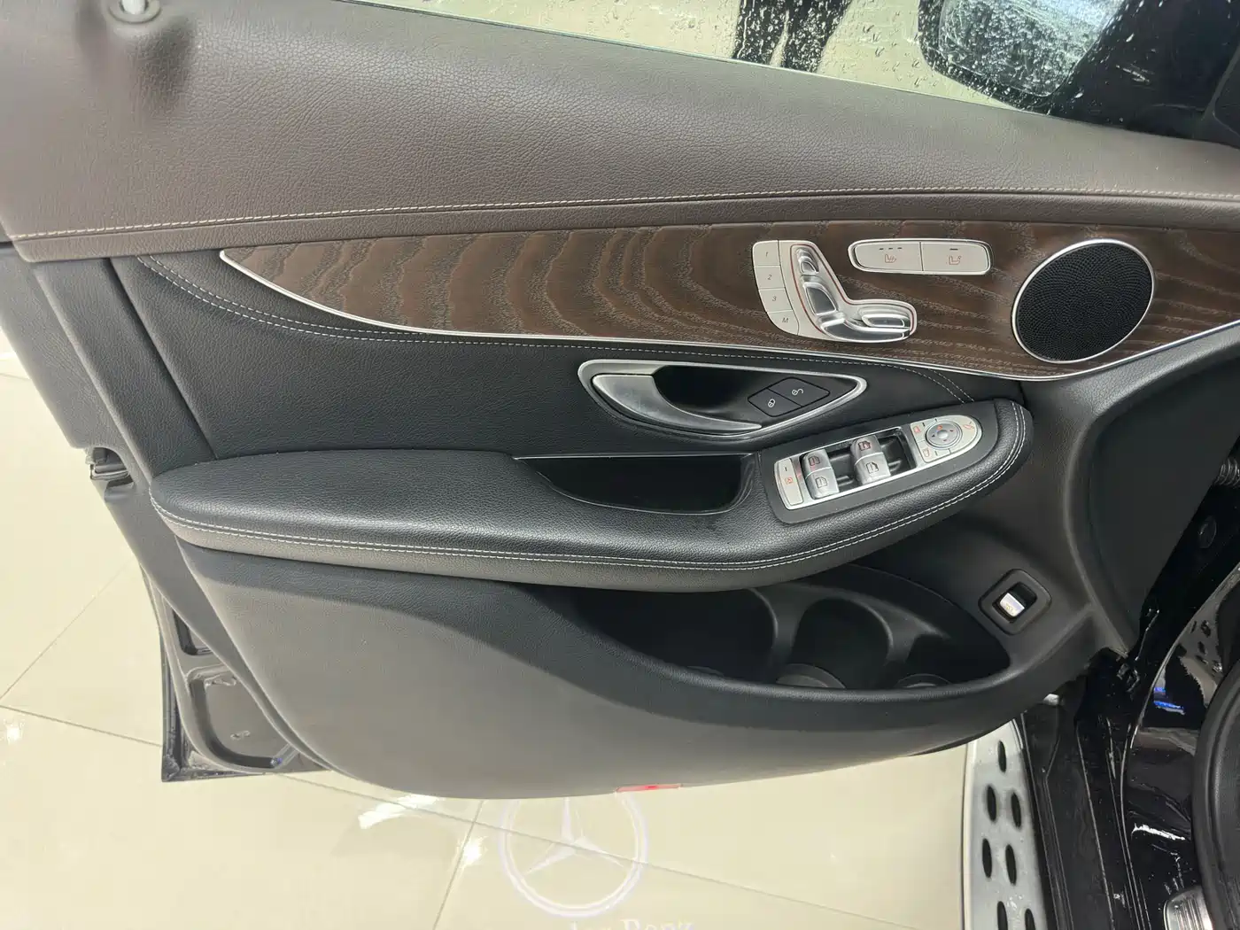 Mercedes-Benz GLC 2020 GLC 300 L 4MATIC Dynamic фото 8