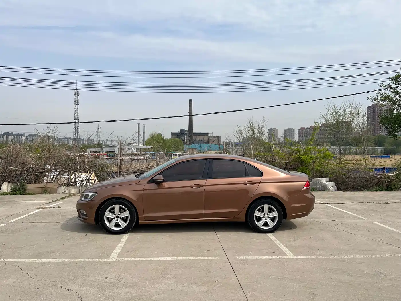 Volkswagen Lamando 2017 230TSI DSG Trend Edition фото 4