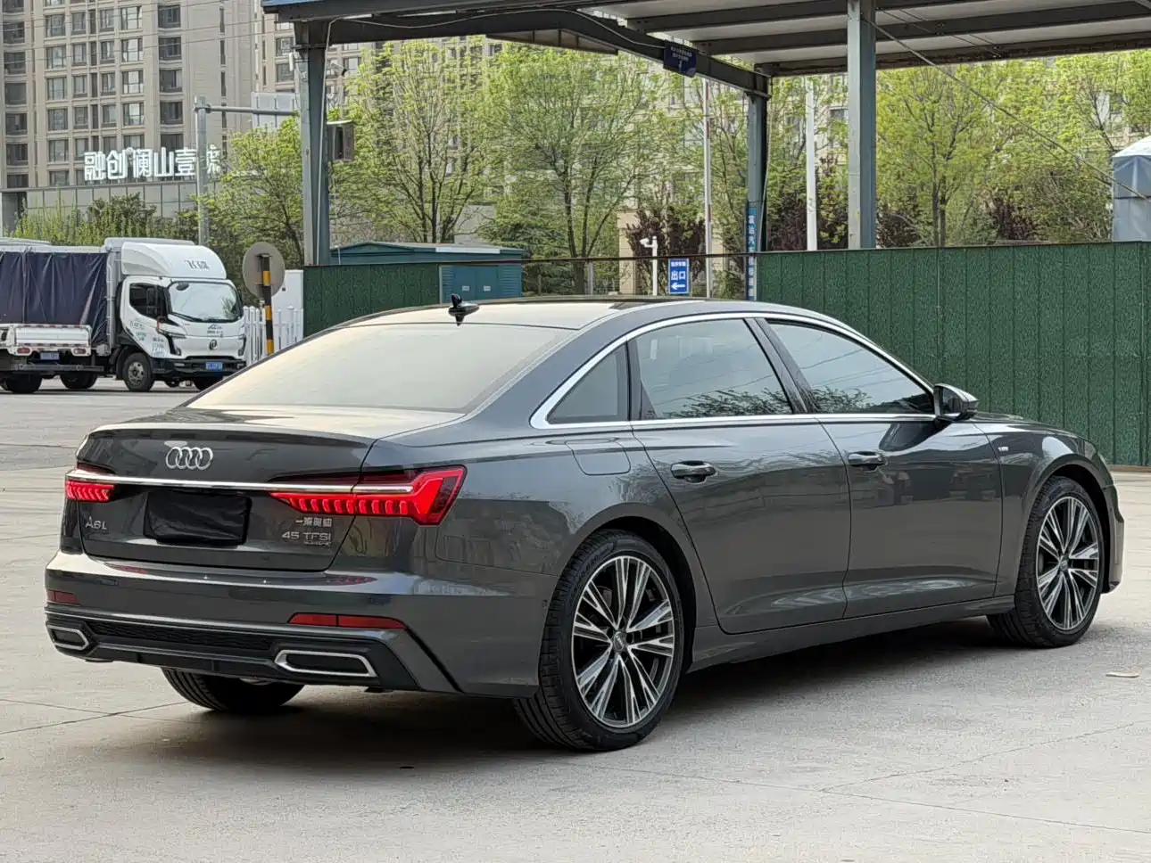 Audi A6L 2021 45 TFSI quattro Exclusive Sport фото 22