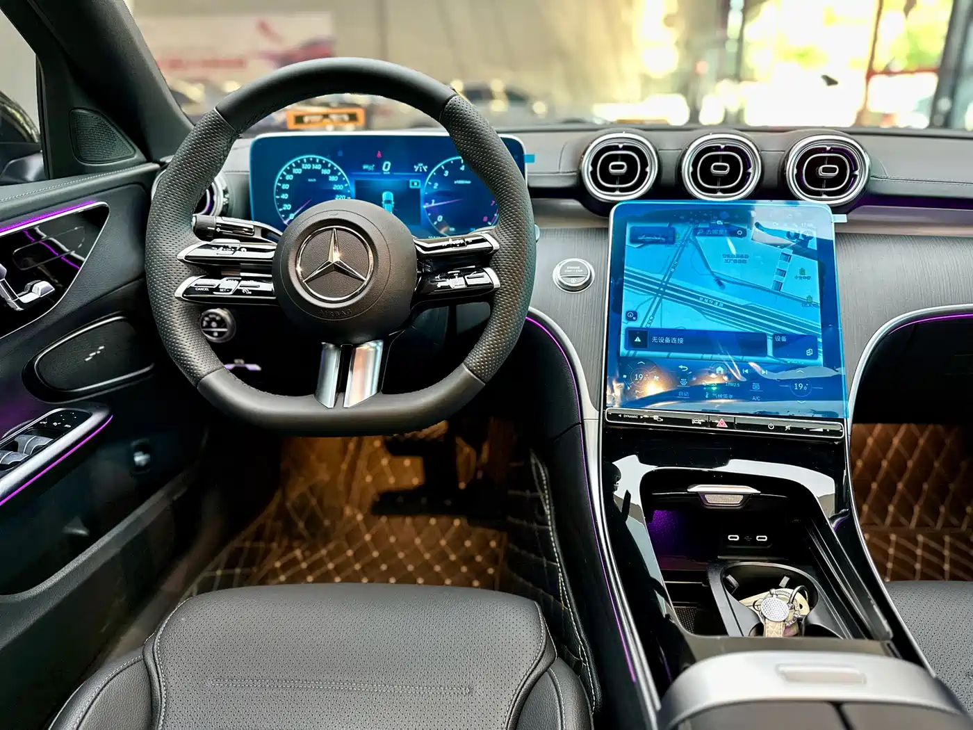 Mercedes-Benz C-Class 2023 Facelift C 260 L Sport Edition фото 4
