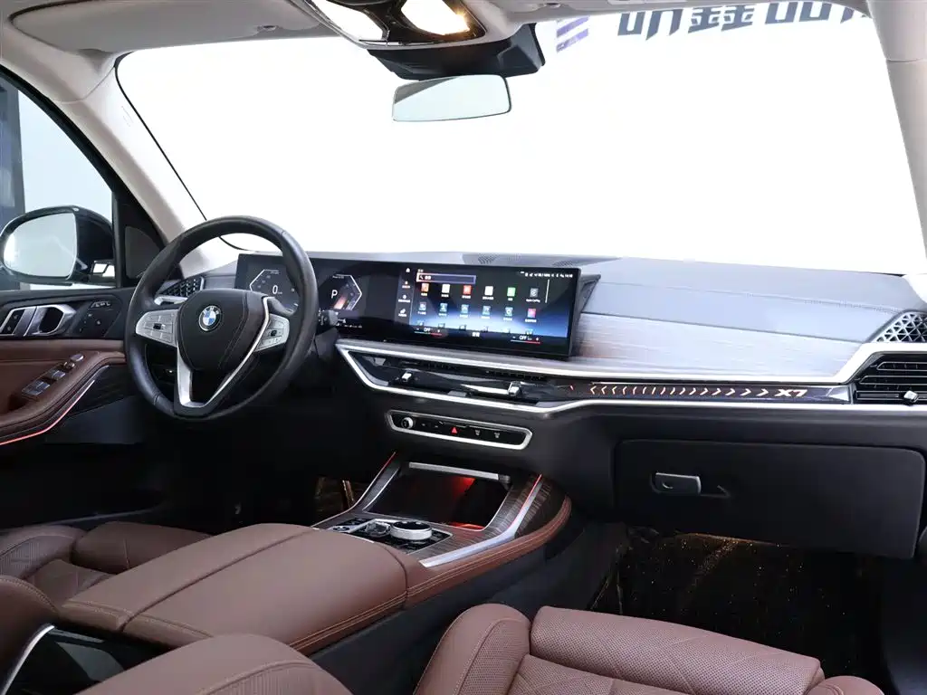 BMW X7 2023 xDrive40i Leading Luxury Package фото 19