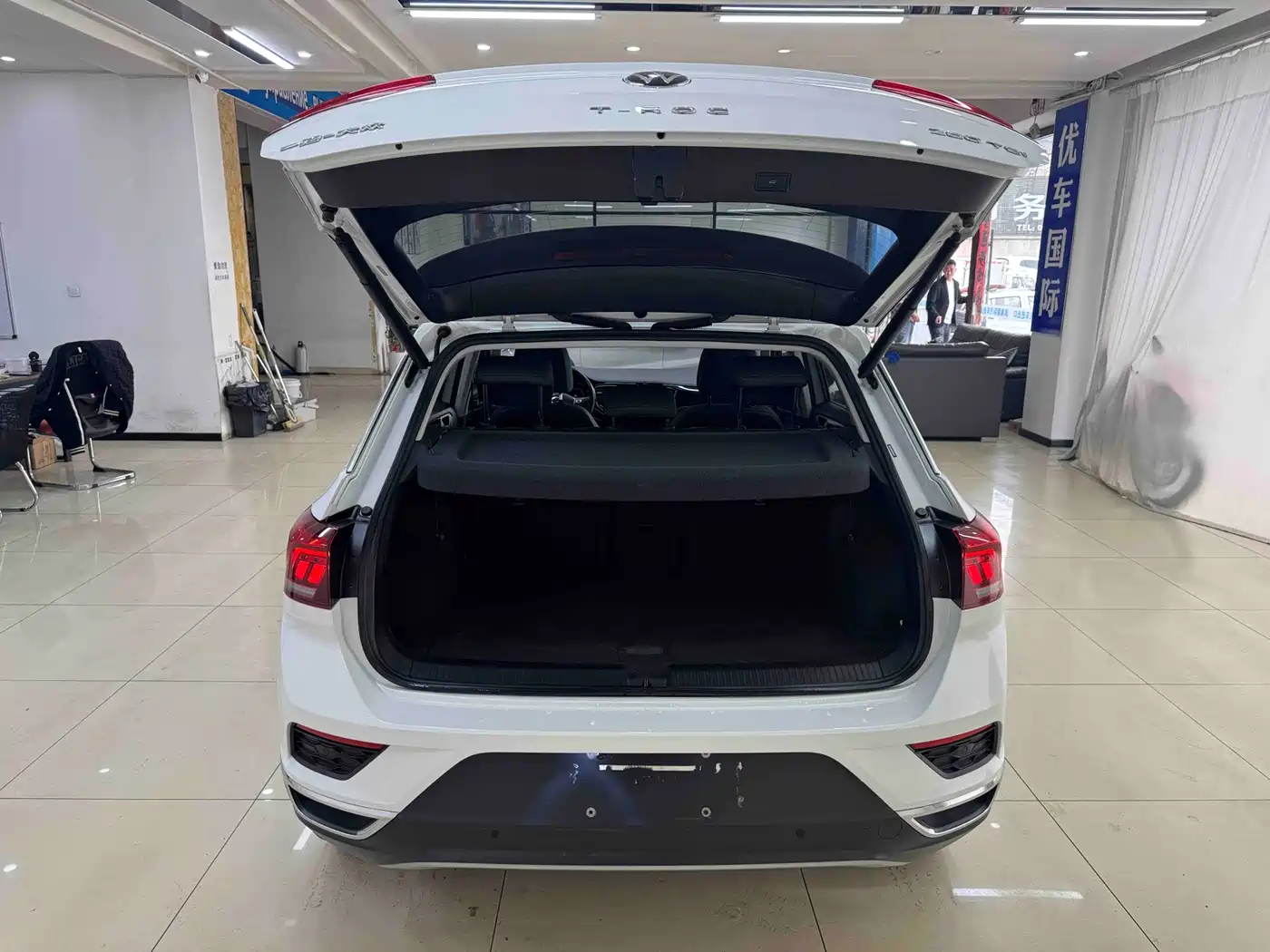 Volkswagen T-ROC 2022 280TSI DSG 2WD Comfort PLUS фото 20
