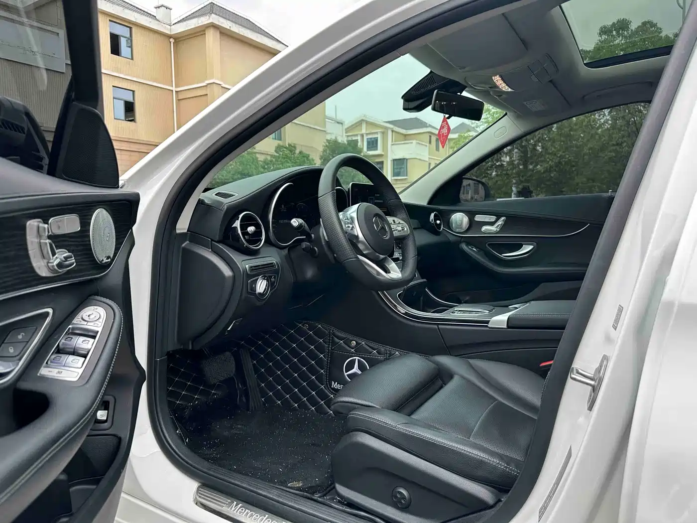 Mercedes-Benz C-Class 2021 C 260 L Sport Starry Exclusive Edition фото 7