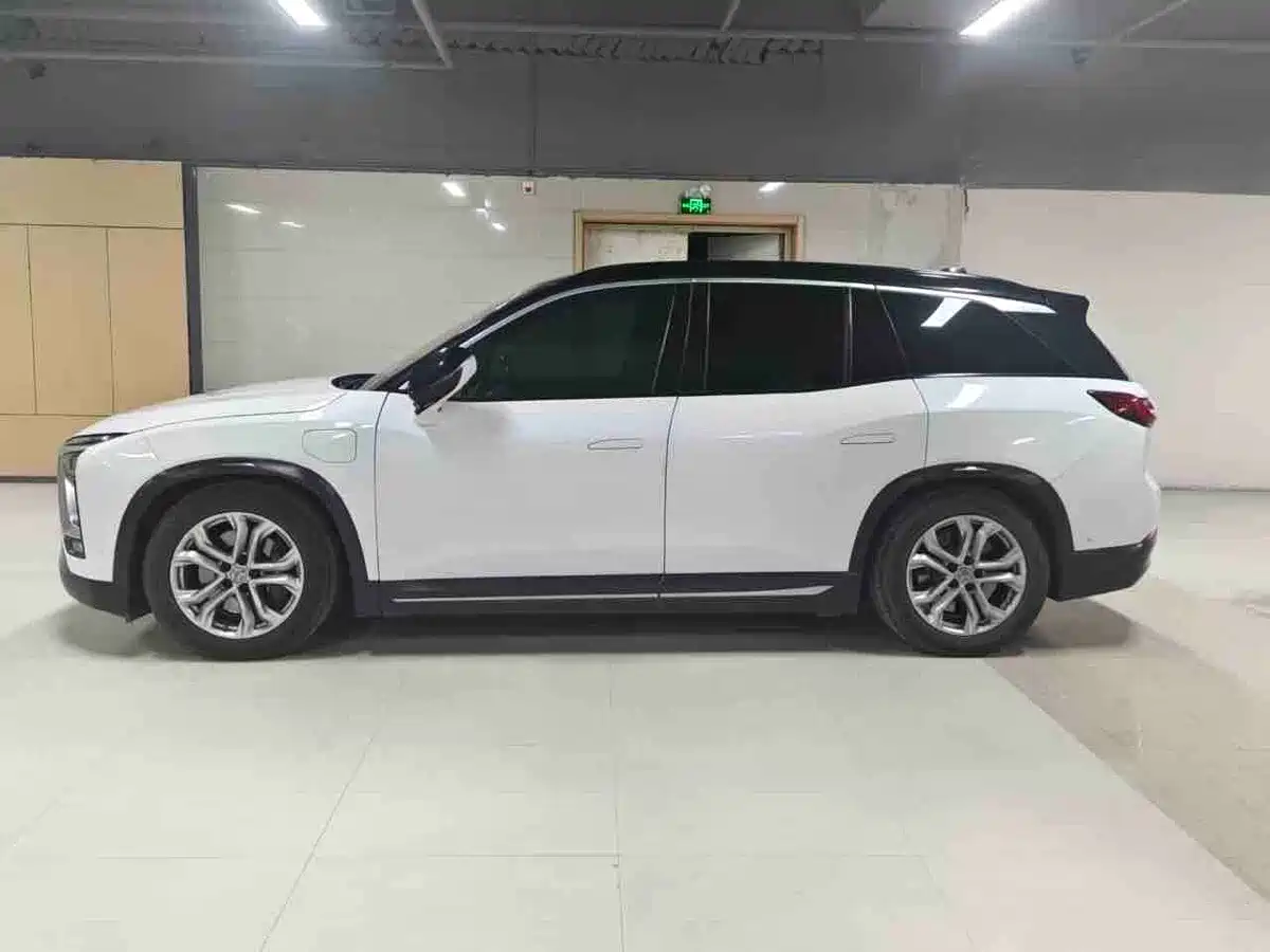 NIO ES8 2018 2018 355KM Base Model 7-Seater Version