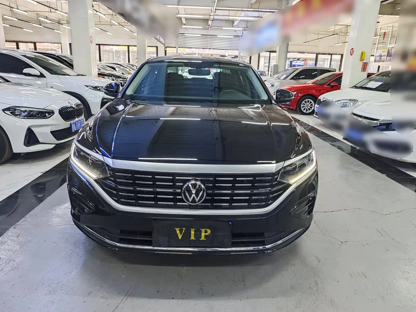 Volkswagen Passat 2023 330TSI Elite Edition фото 2