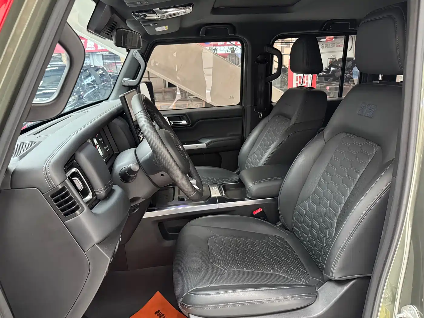 212 T01 2024 2.0T Explorer фото 14