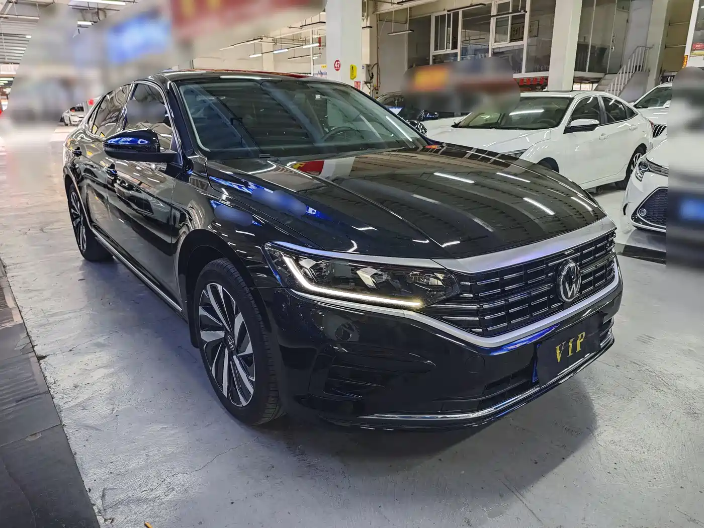 Volkswagen Passat 2023 330TSI Elite Edition фото 3