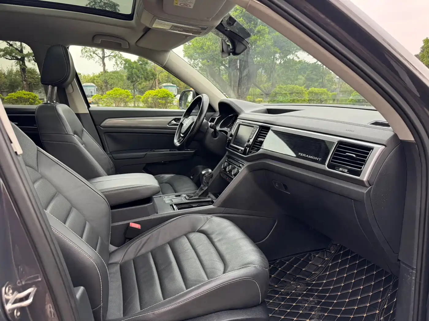 Volkswagen Teramont 2017 330TSI 2WD Luxury фото 12