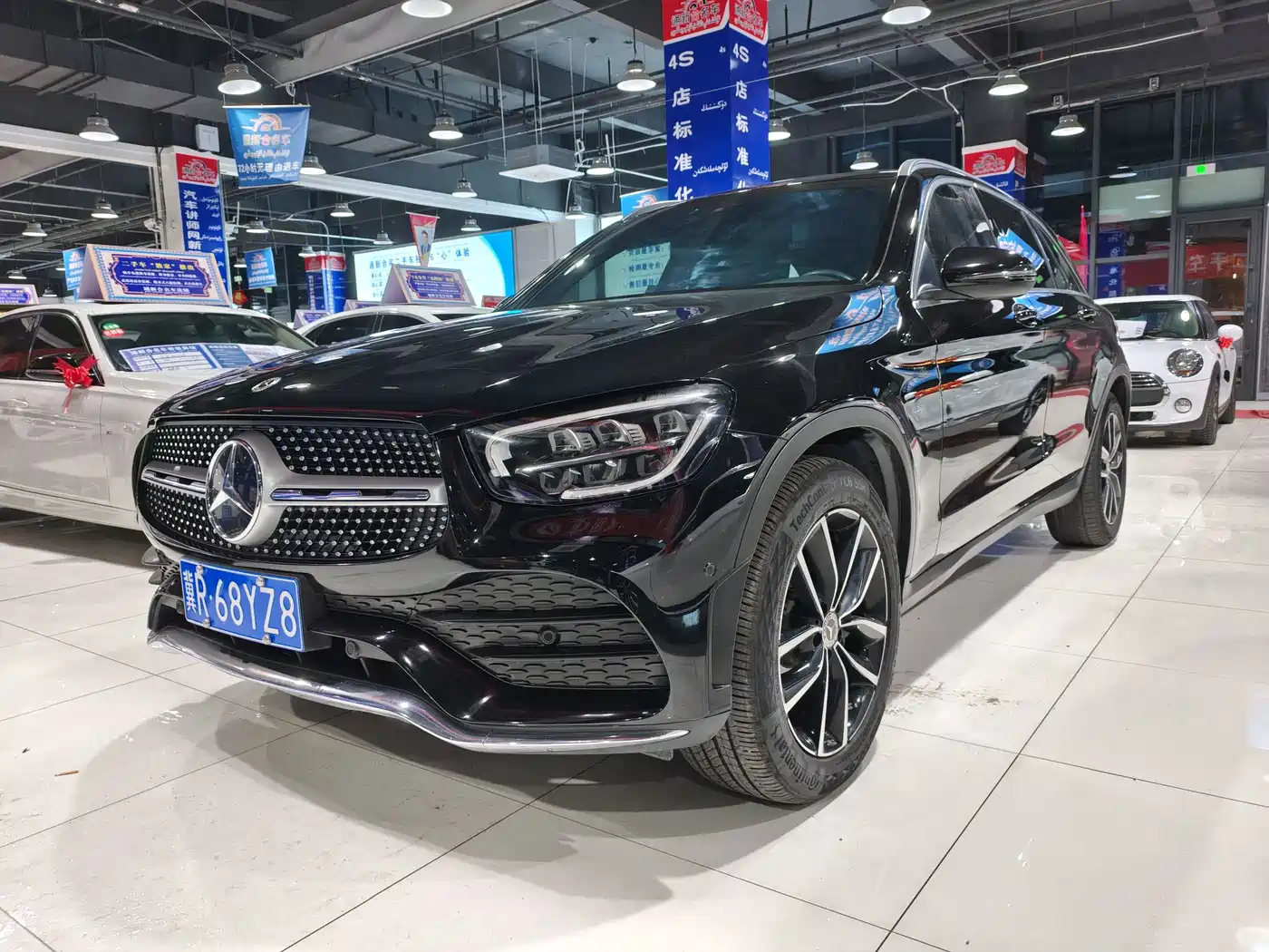 MERCEDES-BENZ GLC