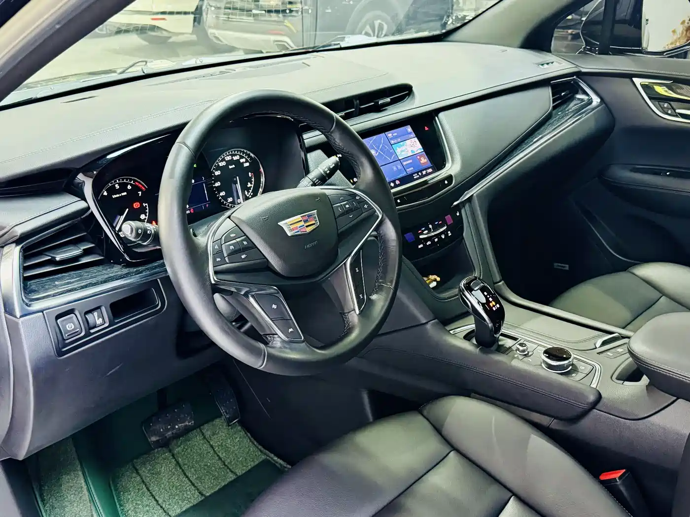 CADILLAC XT5