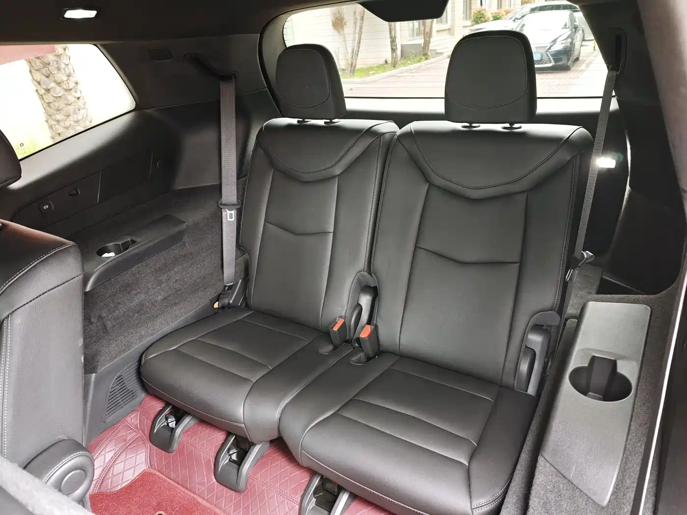 Cadillac XT6 2022 2.0T 6-Seater 2WD Luxury Edition фото 15