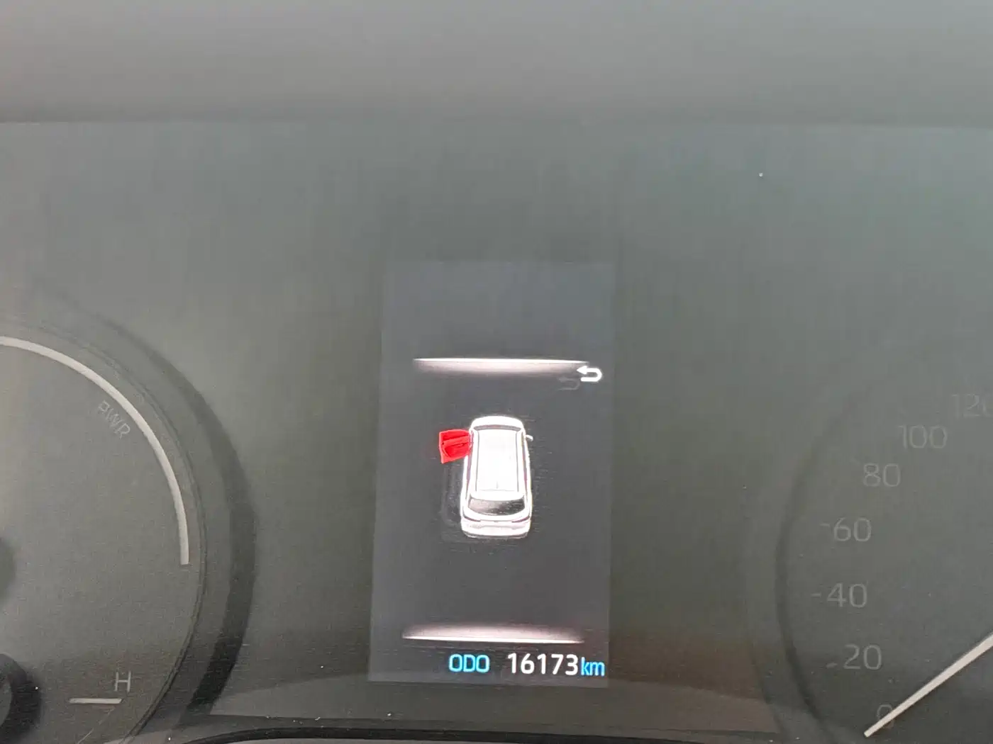 Toyota Sienna 2023 2.5L Hybrid Premium Edition фото 15
