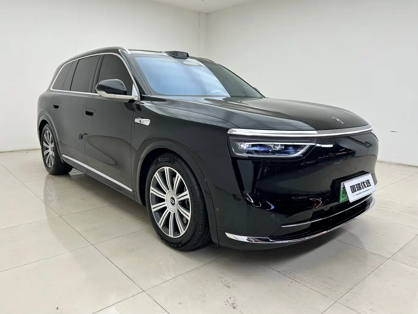 AITO Wenjie AITO M8 2025 Model Extended Range Max+ Edition 53.4kWh 6-Seater фото 3