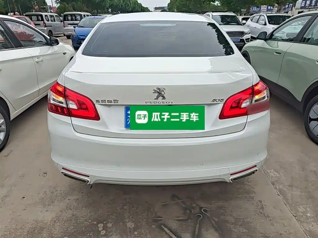 Peugeot 408 2016 1.6T Automatic Luxury Edition фото 6