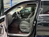 Фото 5 - Volkswagen Touareg