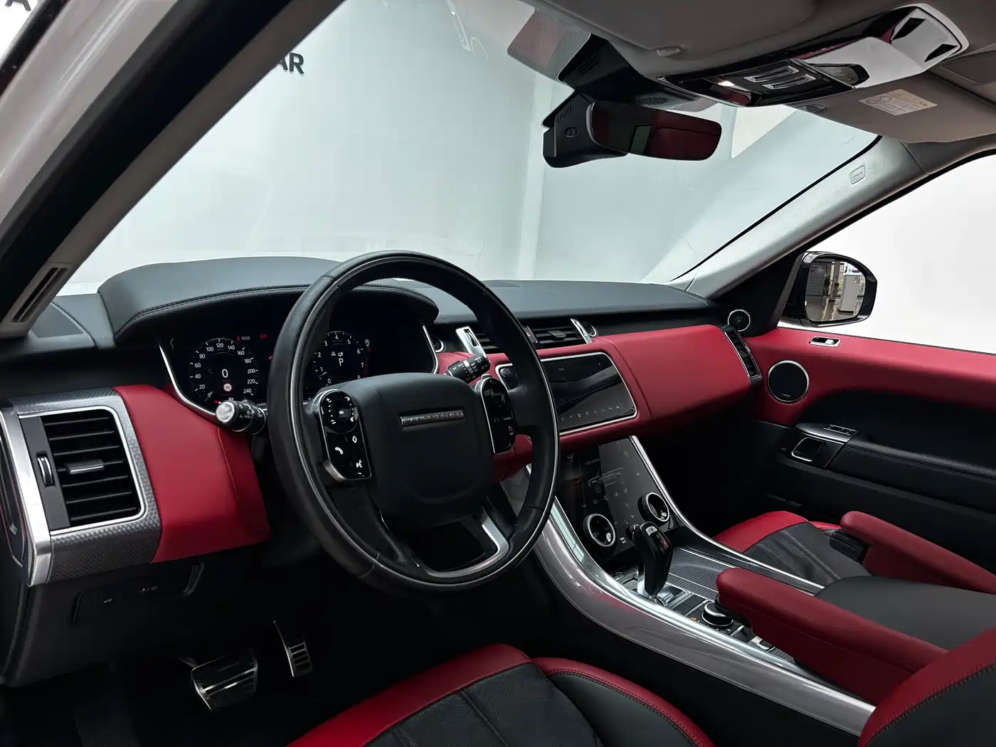 Land Rover Range Rover Sport 2020 3.0 L6 SE фото 7