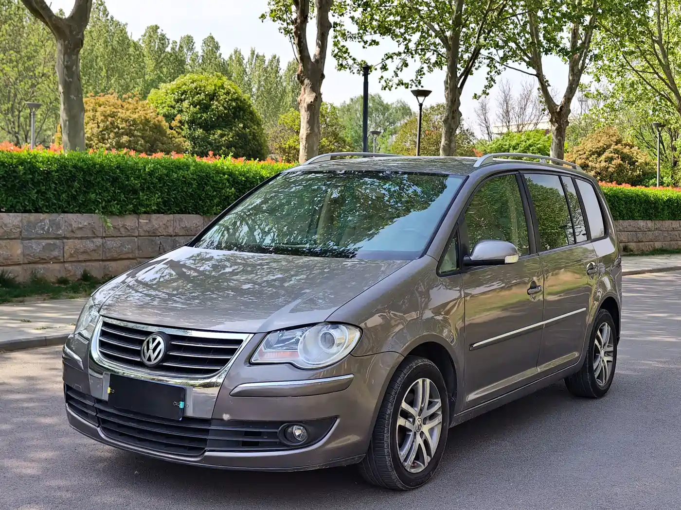 Volkswagen Touran 2008 Model 1.8T Premium Smart Edition Automatic 5-Seater
