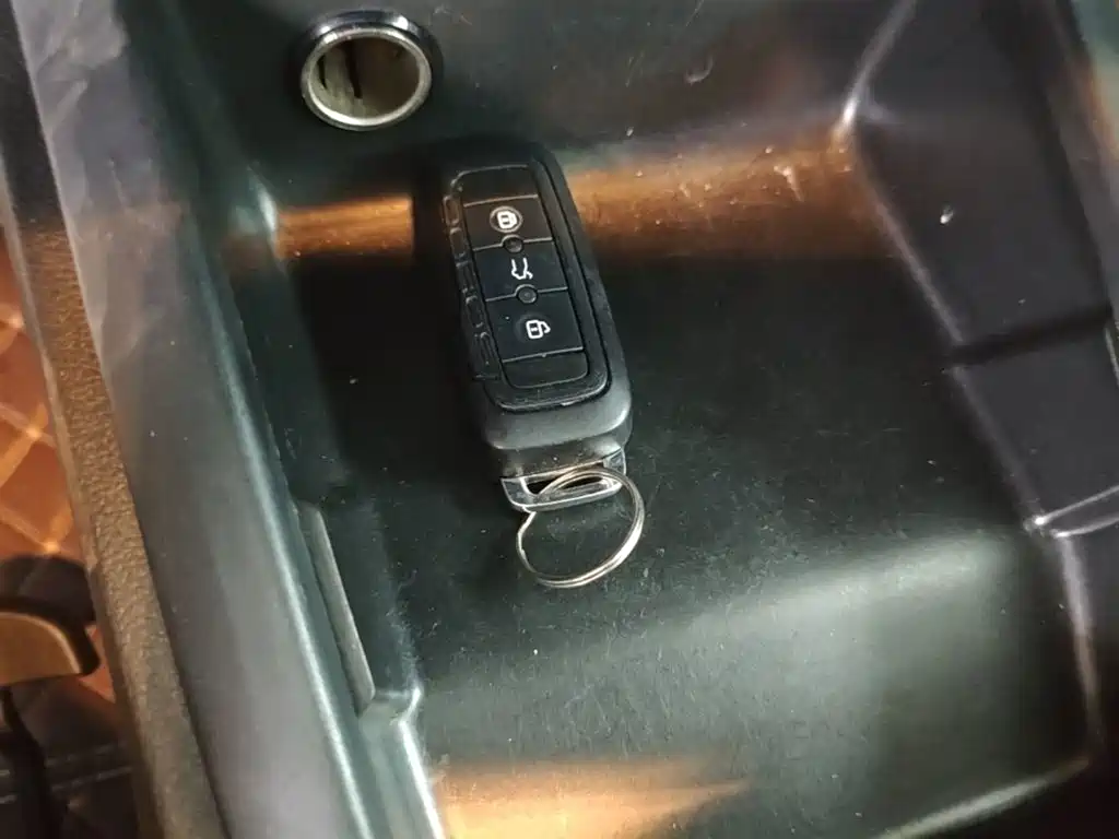 Qoros 3 2019 2018 Sedan 1.6L Auto Leading