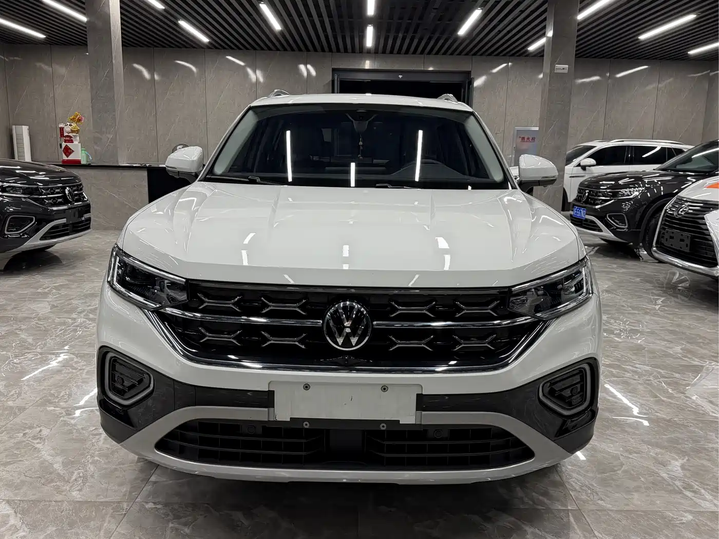 Volkswagen Tayron, миниатюра 2