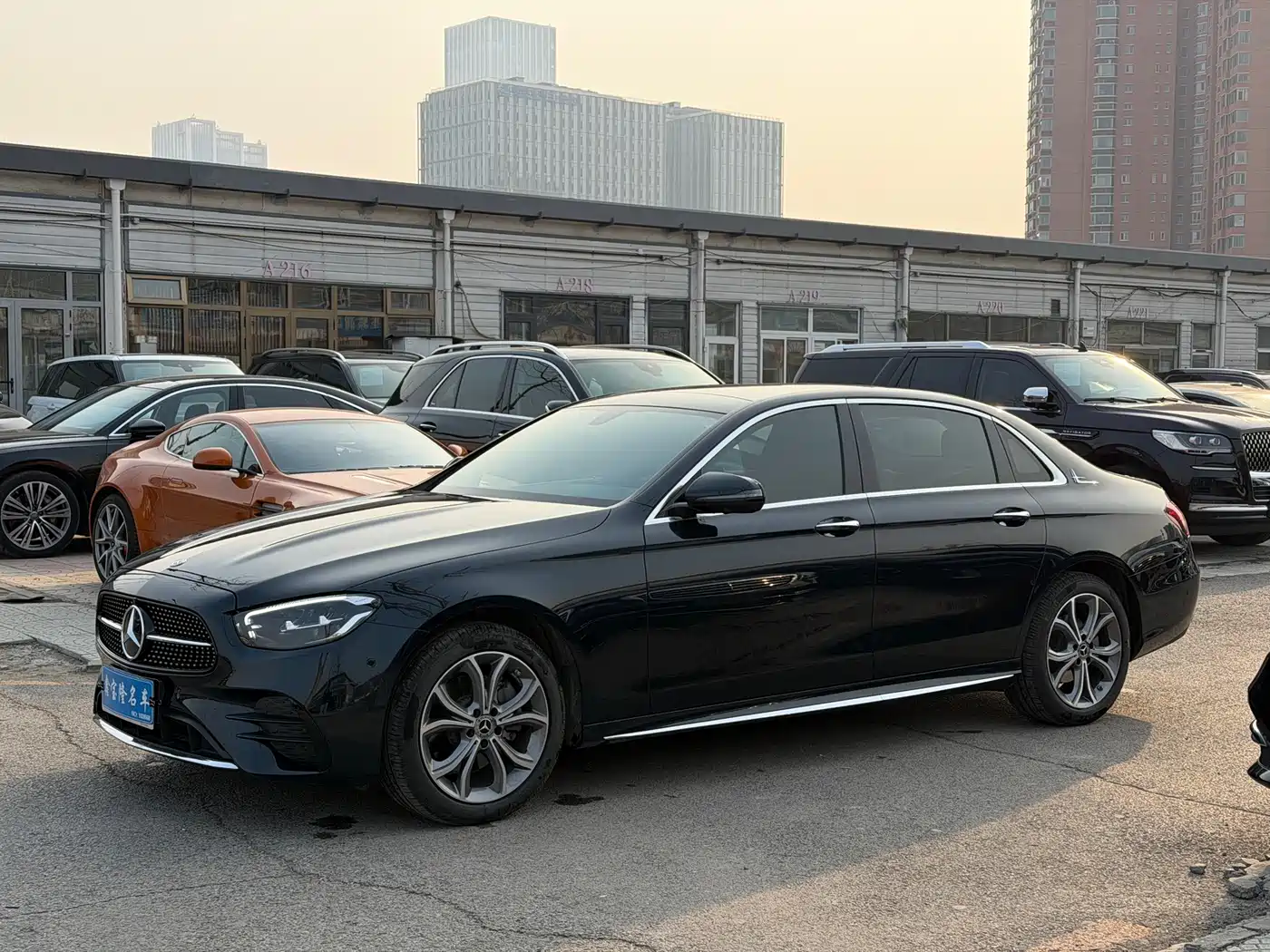 MERCEDES-BENZ E CLASS