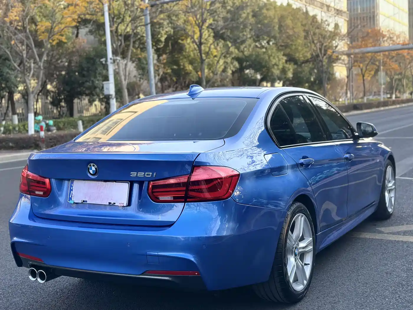 BMW 3 Series 2018 320i M Sport Package фото 4