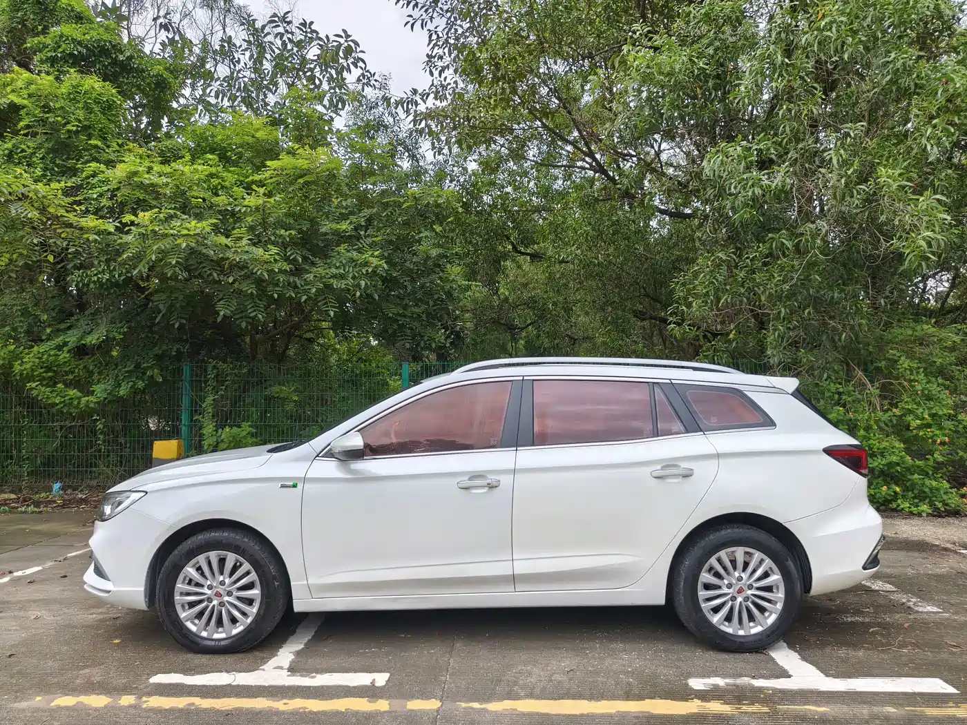 Roewe Ei5 2019 2019 Model Smart Connect Flagship Edition