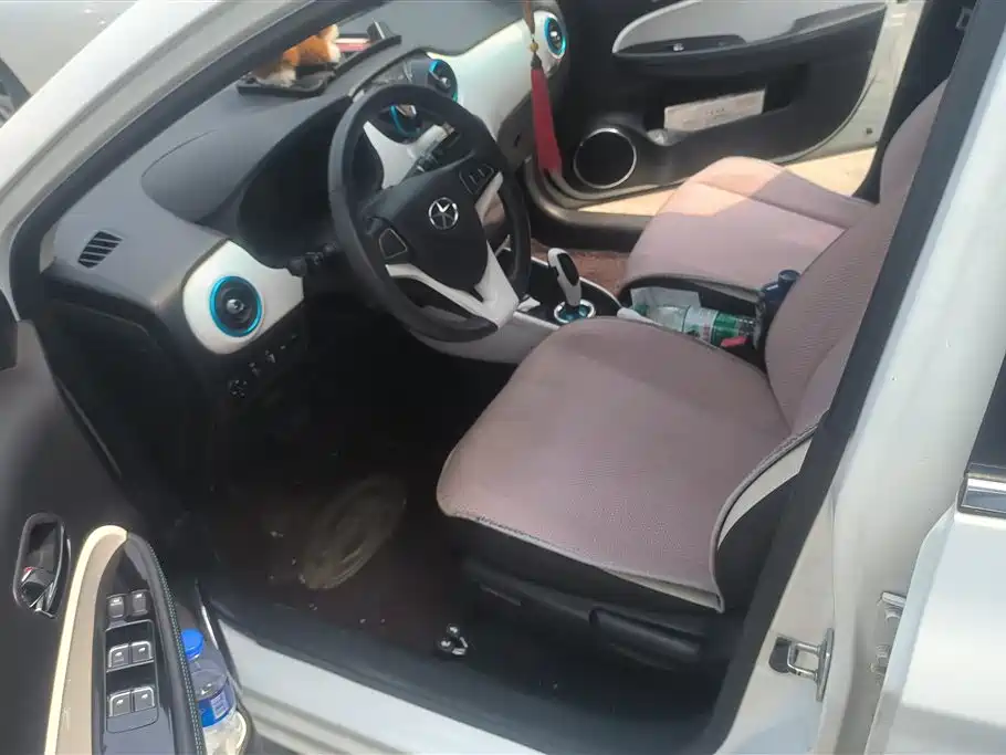 JIANGQI GROUP JAC IEV