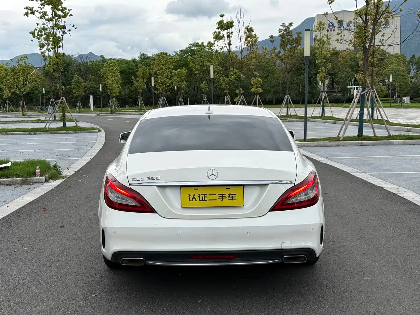 MERCEDES-BENZ CLS