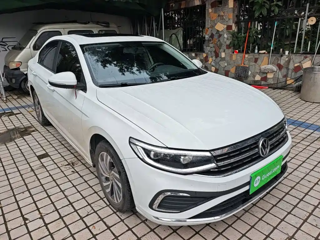 Volkswagen Bora 2024 2025 200TSI DSG Joy Ride Navigation Edition
