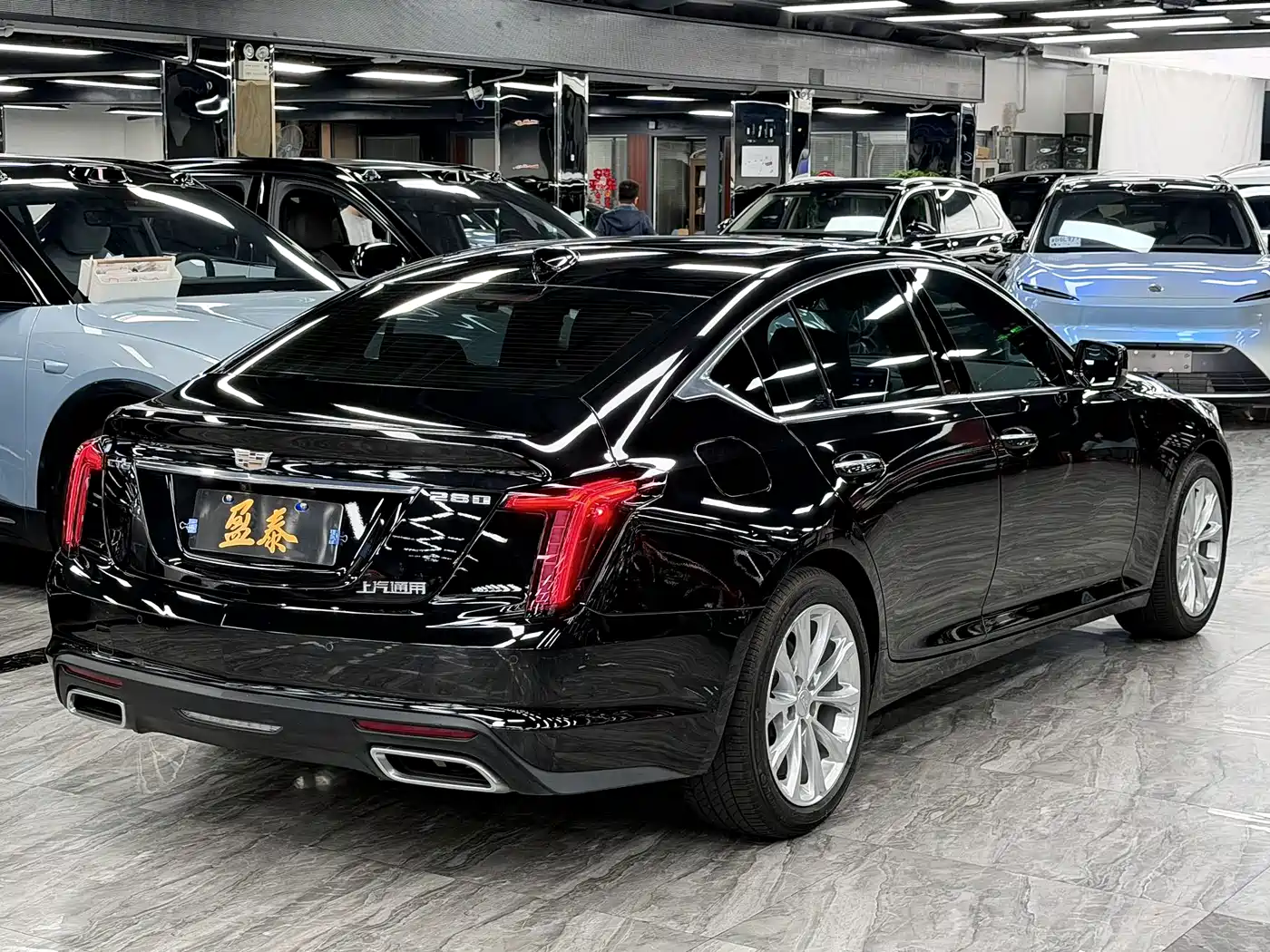 CADILLAC CT5