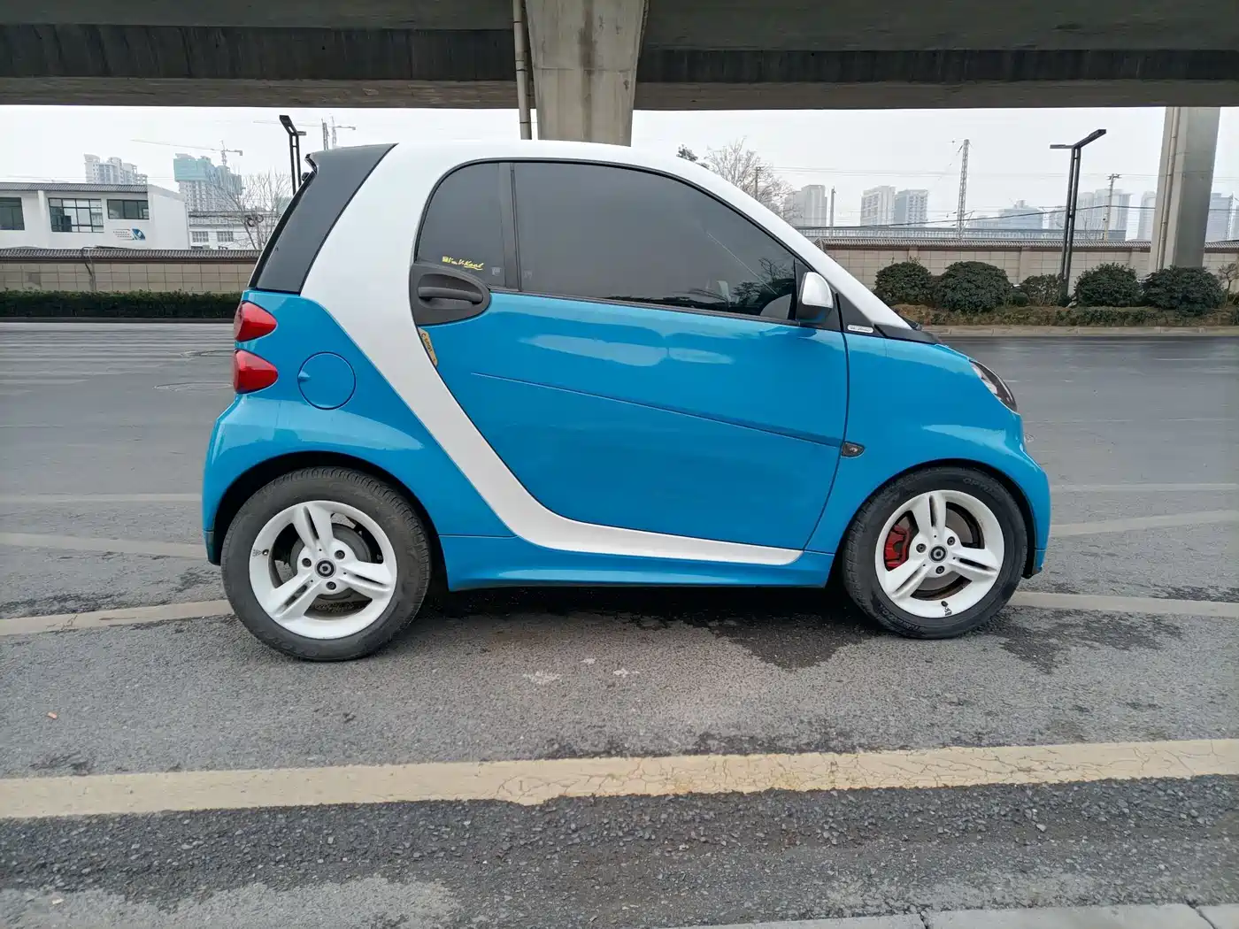 smart fortwo 2013 2012 1.0T Hardtop Passion