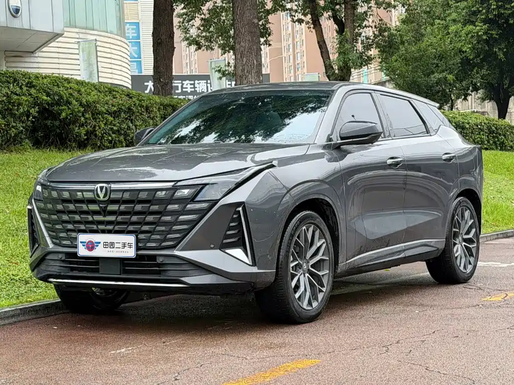 Changan UNI-Z New Energy 2024 2024 Blue Whale Smart Electric iDD 125km Excellence Model