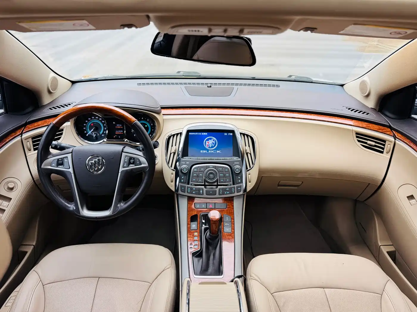 Buick LaCrosse 2012 2.4L SIDI Premium Edition фото 10
