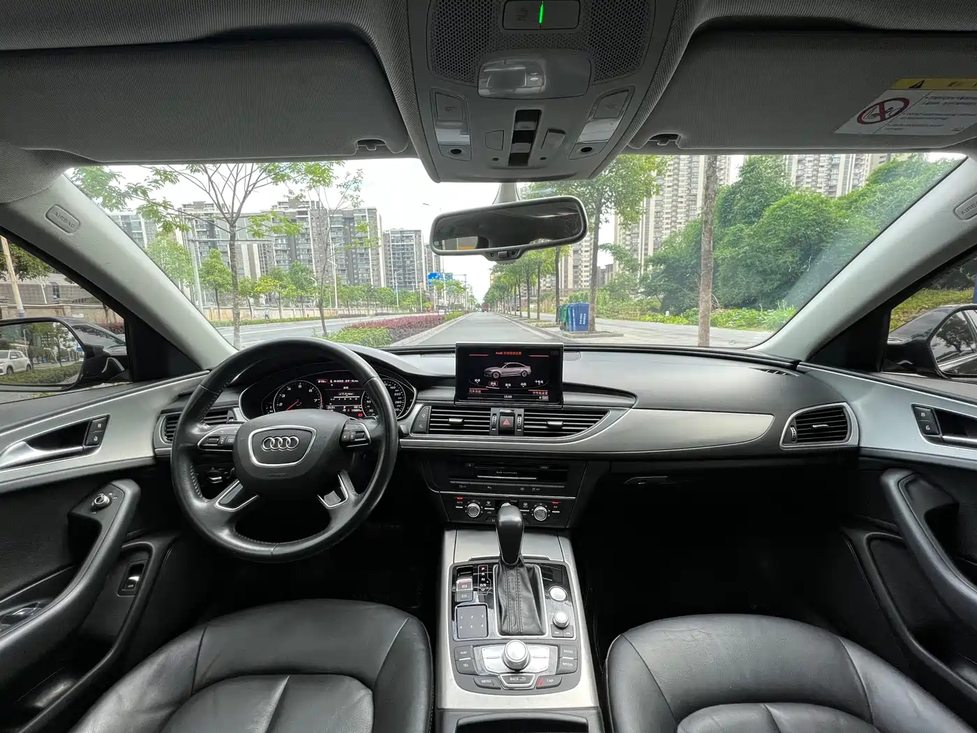 Audi A6L 2018 Model 35 TFSI Collector's Edition фото 9