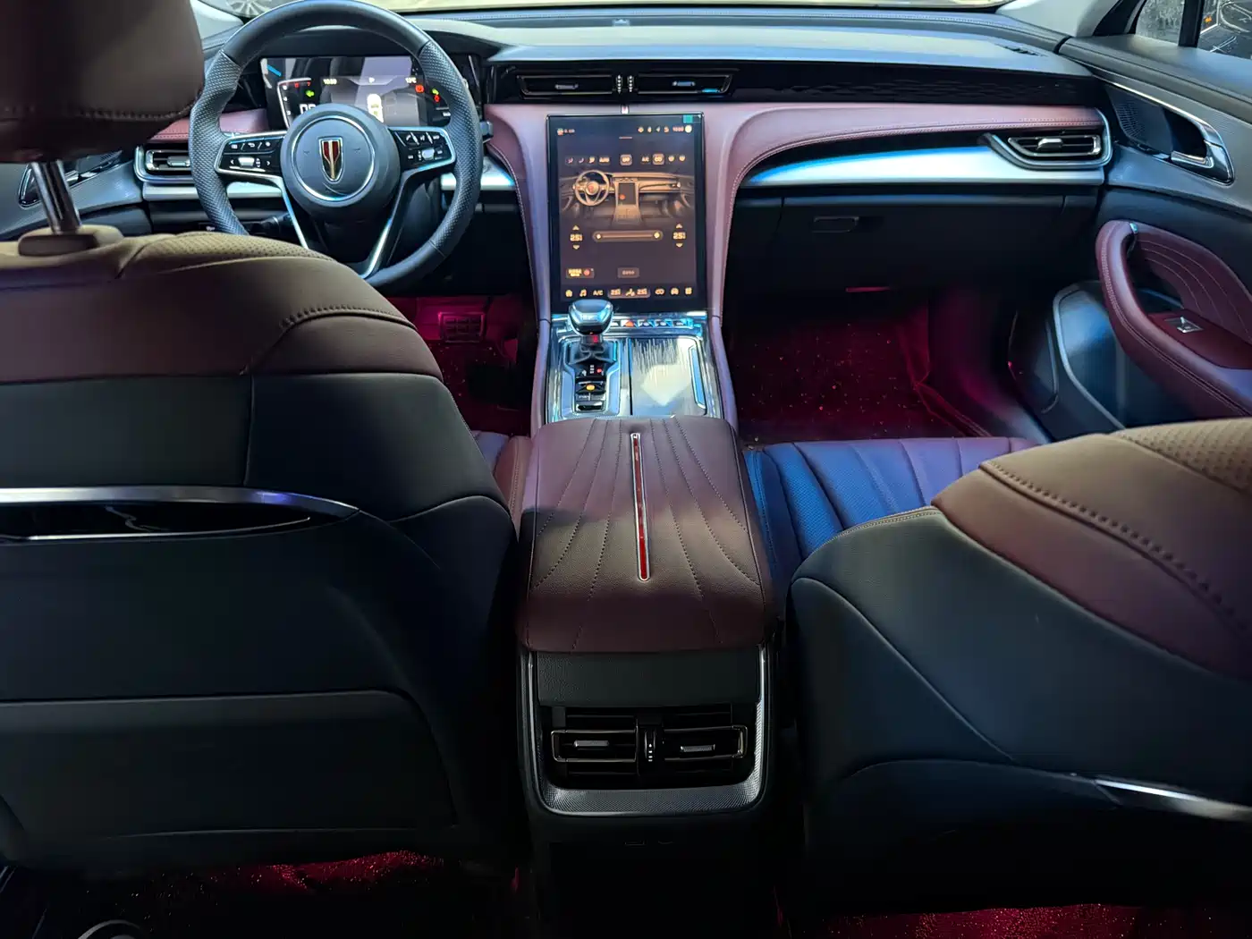 Hongqi H5 2025 1.5T DCT Flag Rhythm 500,000 Units Memorial Edition фото 15