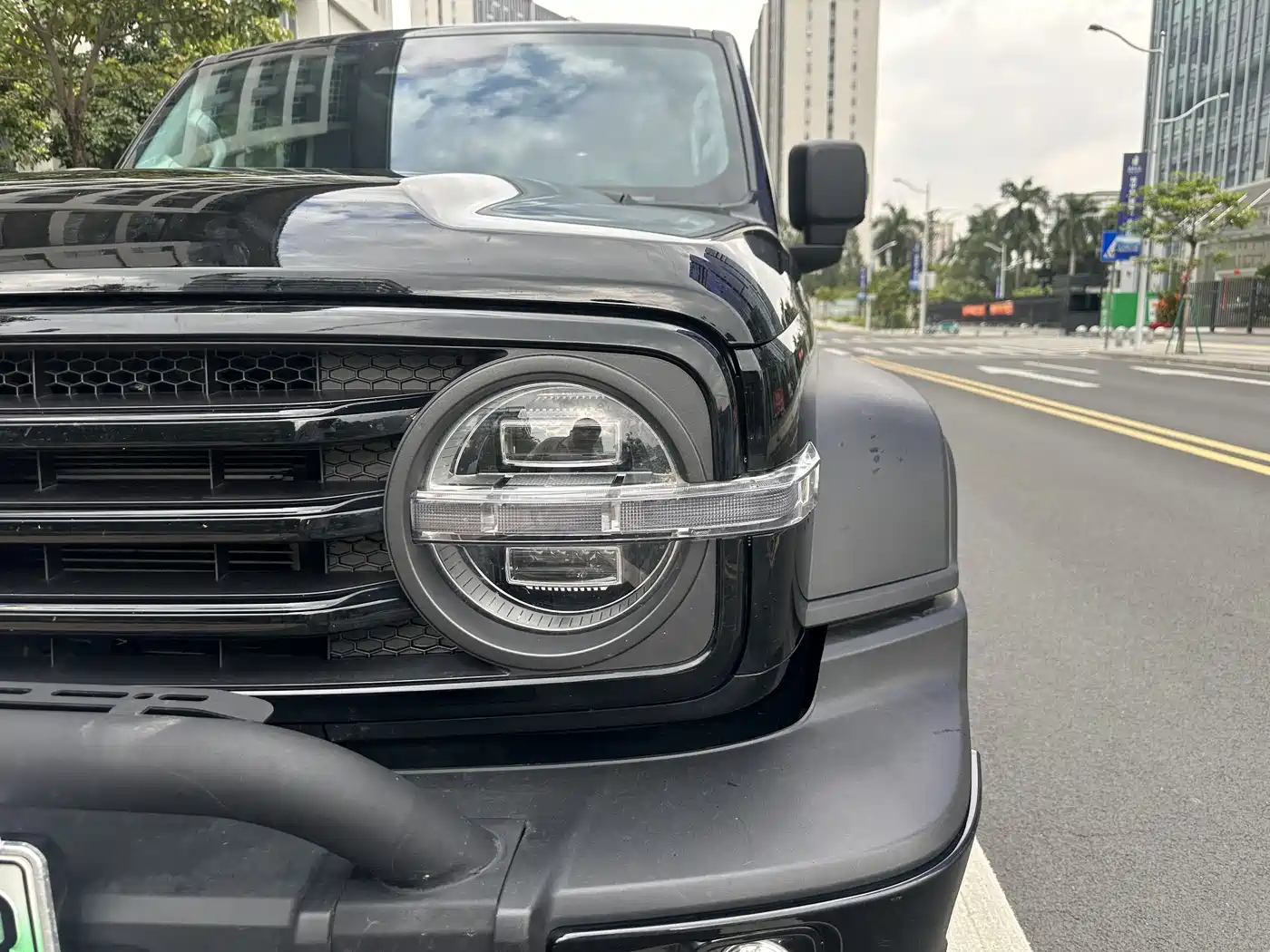 TANK TANK 300 NEW ENERGY