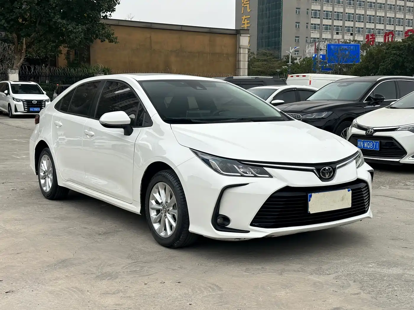 Toyota Corolla 2021 1.2T S-CVT Elite SPORT Edition фото 3