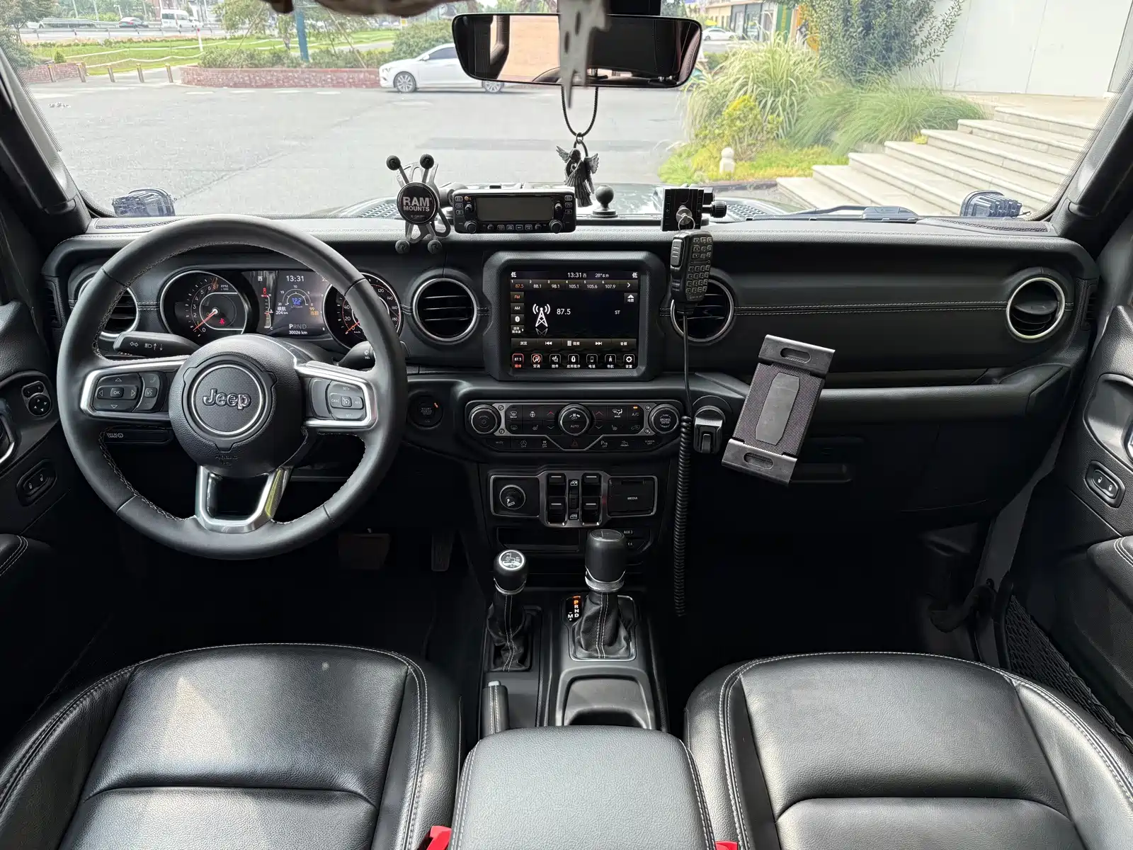 Фото 9 - Jeep Gladiator