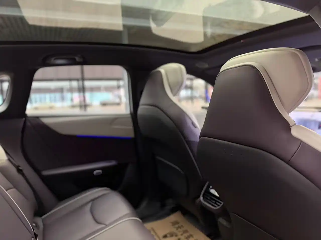 Фото 9 - Mazda EZ-60