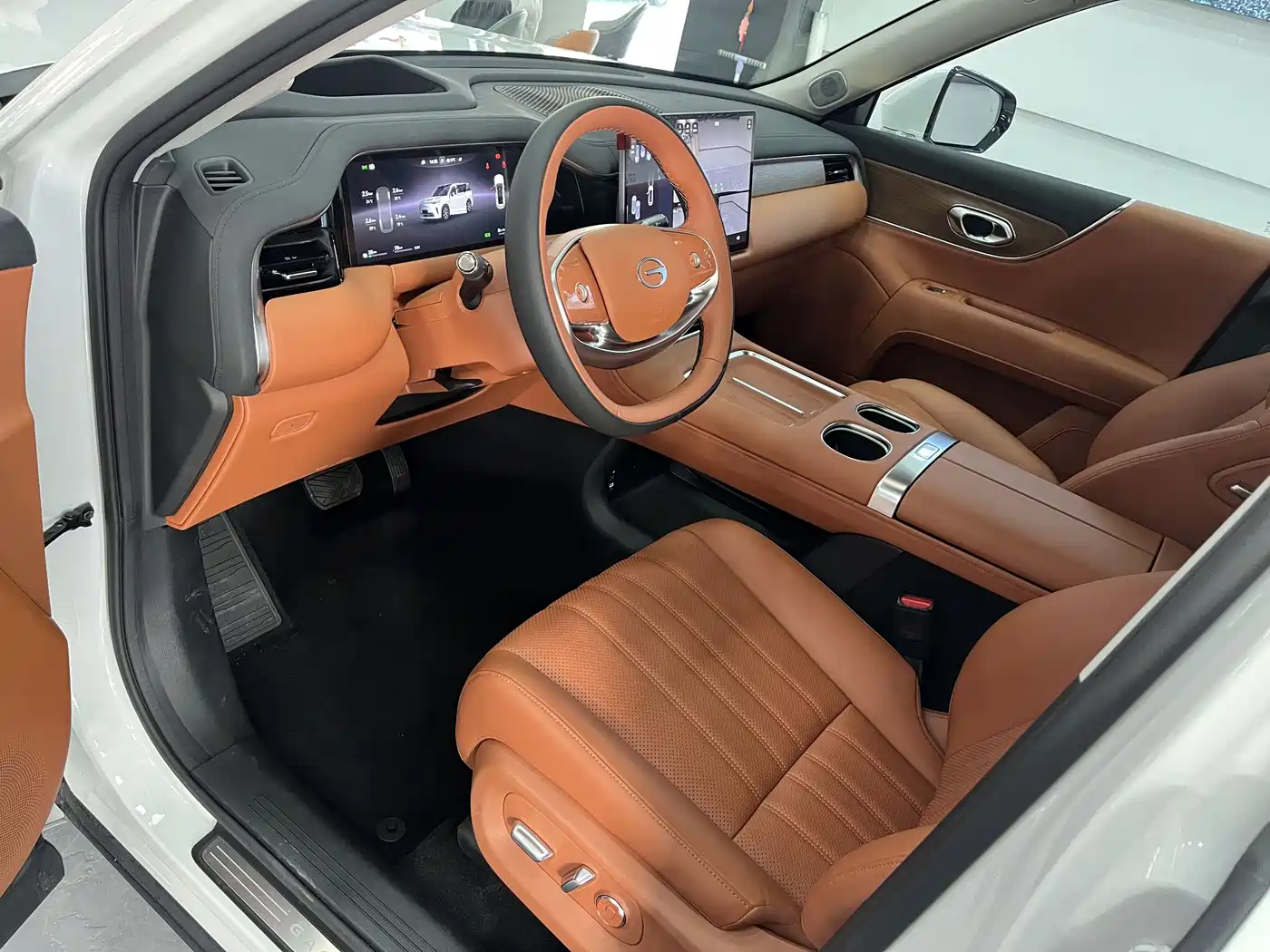 GAC Trumpchi Trumpchi Vision S9 2025 1.5T Hybrid Premium фото 16