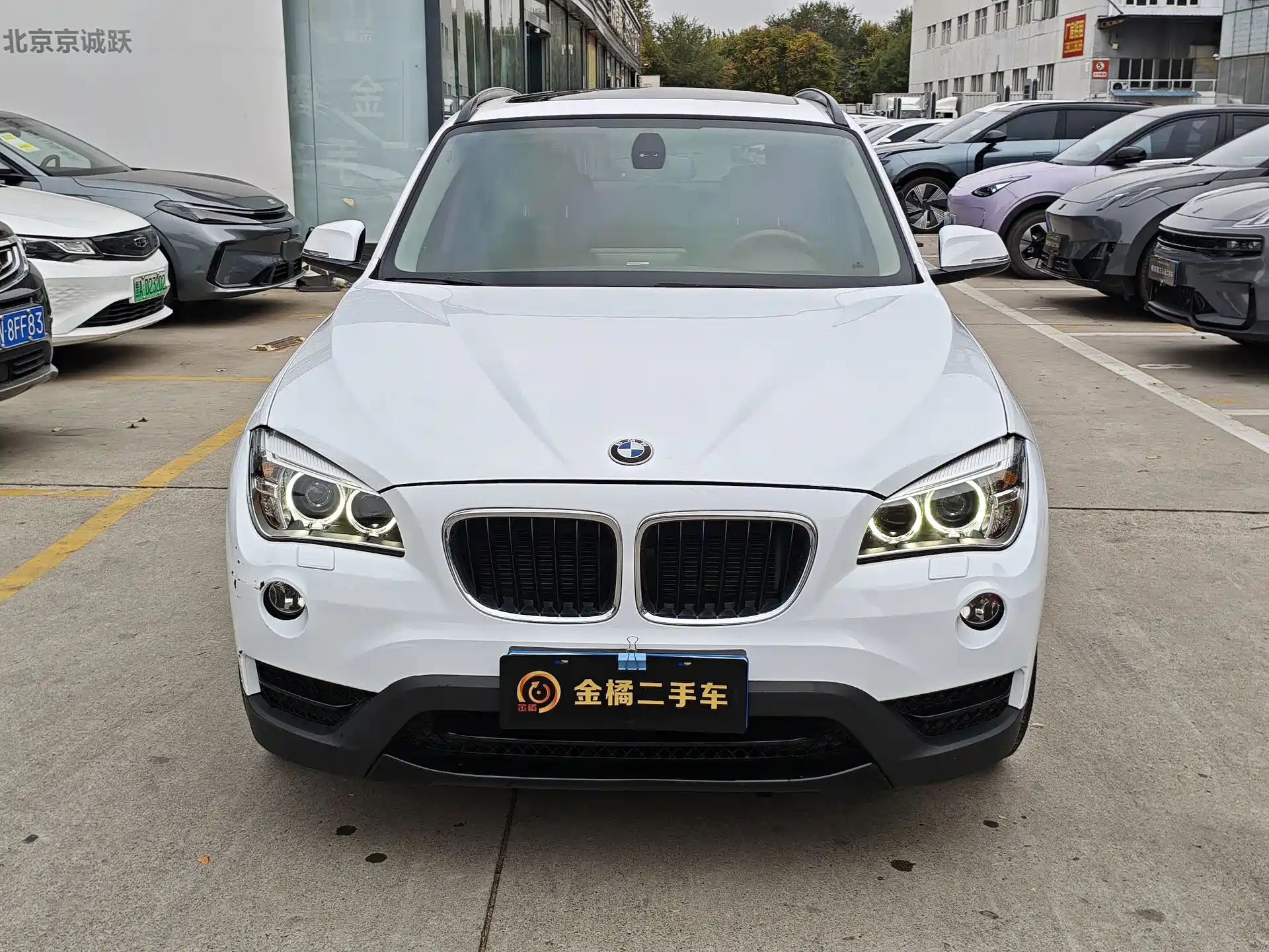 صورة 6 - BMW X1