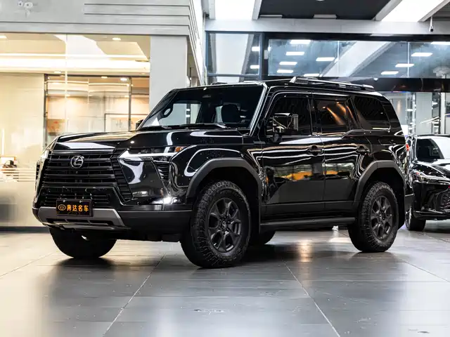 Lexus Lexus GX 2024 OVERTRAIL Summit Edition