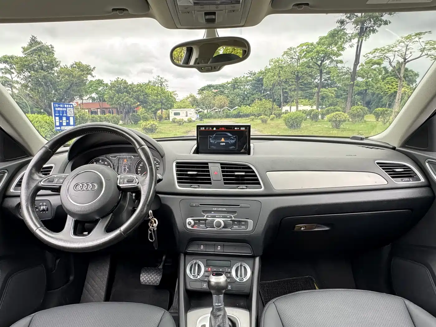 Фото 20 - Audi Q3