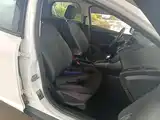 Фото 25 - Ford Focus