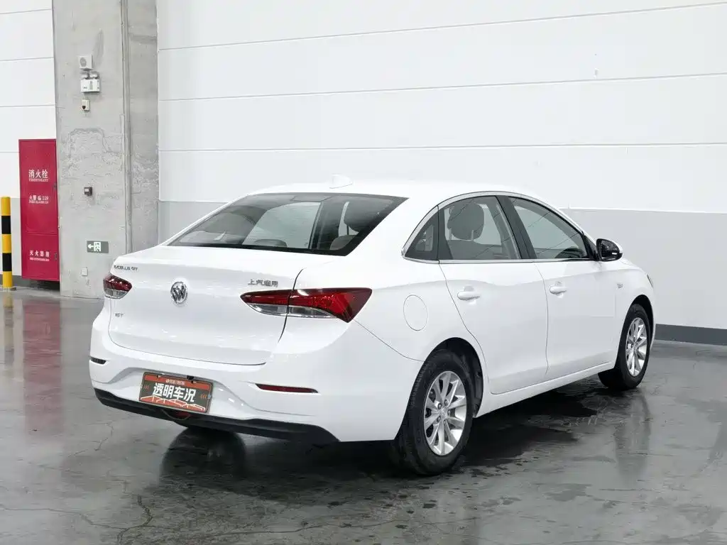 Фото 2 - Buick Excelle